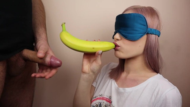 Солнышко, скажи честно, член это же самое вкусное, что было в твоем ротике?