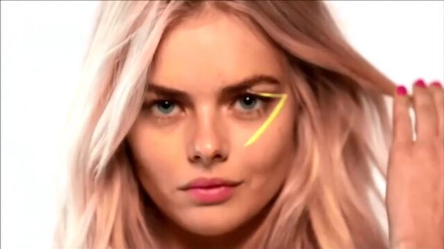 Samara Weaving sexy dans Home and Away