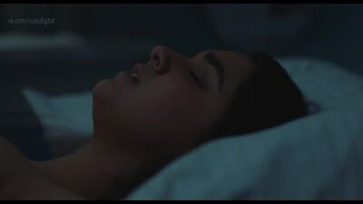 Geraldine Viswanathan Nude (covered) - Hala (2019) HD 1080p Watch Online / Джеральдин Вишванатан - Хала