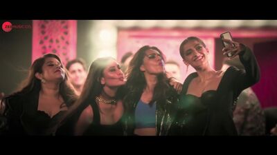 Tareefan _ Veere Di Wedding _ QARAN Ft. Badshah _ Kareena Kapoor Khan, Sonam Kap(1)