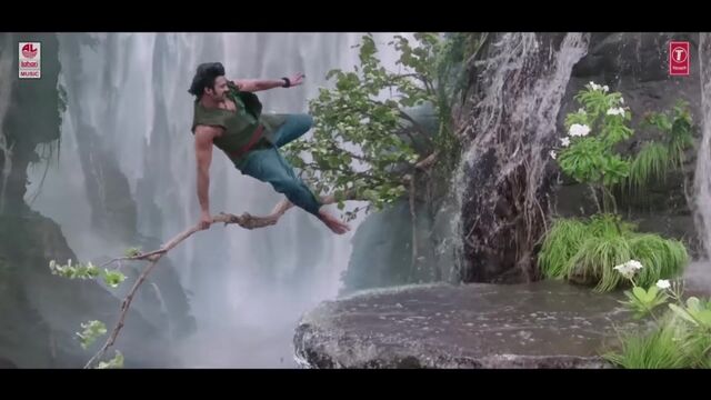 Baahubali (Telugu) - The Beginning - Dhivara (Full Video Song) - Prabhas, Anushka Shetty,Rana,Tamannaah - M M Keeravani