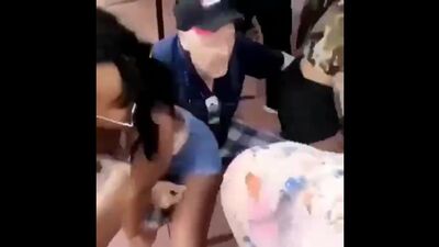 Подарок в виде тверка