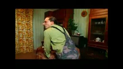 Осторожно, Модерн 2! Яйцо дедушки мороза