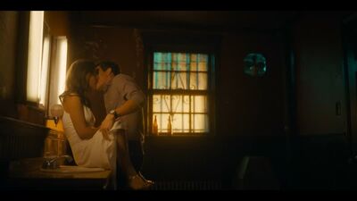 Кейтлин Стэйси - Нью-Йорк или не считается / Caitlin Stasey - Bridge and Tunnel ( 2021 )