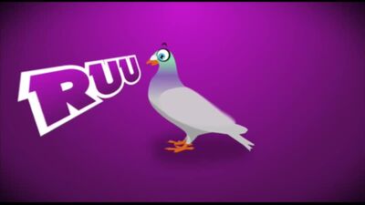 PULCINO PIO - El Pollito Pio (Official)