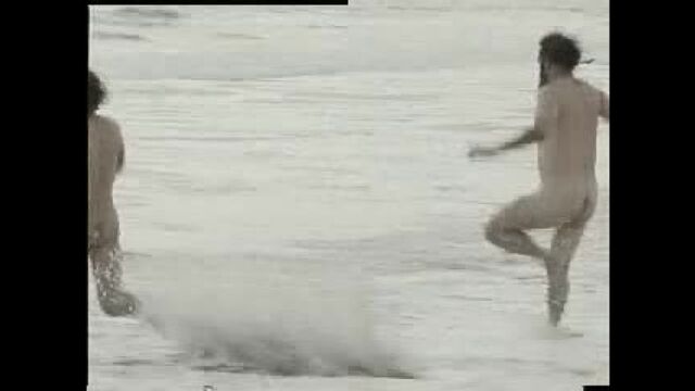 Gerard Butler naked frontal in - Mrs Brown