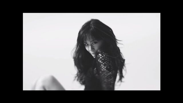 Mariya Nishiuchi - Motion