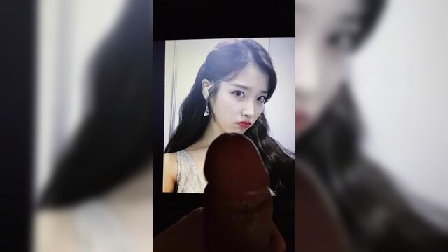 IU cum tribute