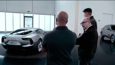 Абстракция Искусство дизайна (5) (2017) Ральф Джилс, дизайнер автомобилей