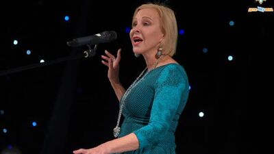 Елена Борзова читает "Поэт и актриса" поэтическая композиция