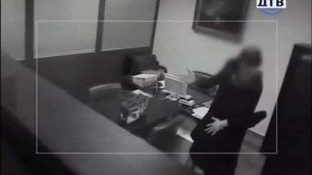 Жена Изменяет Мужу с НАЧИЛЬНИКОМ - Брачное чтиво