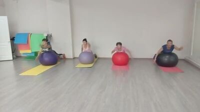 Аэробика с фитболом