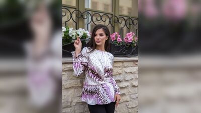 Блузка из струящегося матового сатина