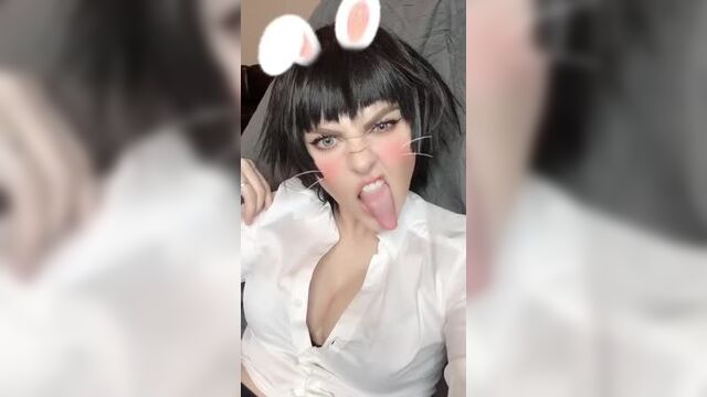 Блядский язычок и сиськи Алины Рин / Твои Блогерши