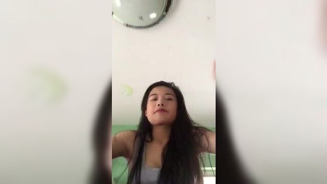 Азиатская девушка Camille Yang (скачанные вещи)