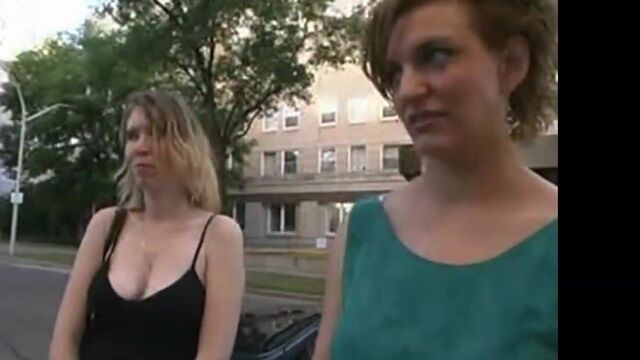 Телочек сняли парни с большими членами в любительском видео
