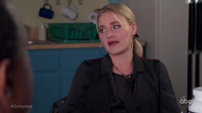Обученные / Schooled Промо 2 сезона (2019)