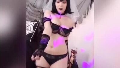 Big tiddy goth girlfriend