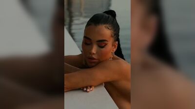 Diana Bako (SEXY CLIP 256)