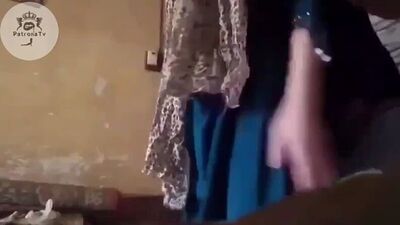 Младший брат трахнул сестру