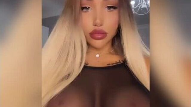 MELANI VIP (SEX - BOMB 392)
