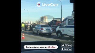 На МКАДе полиция устроила погоню со стрельбой за угонщиком