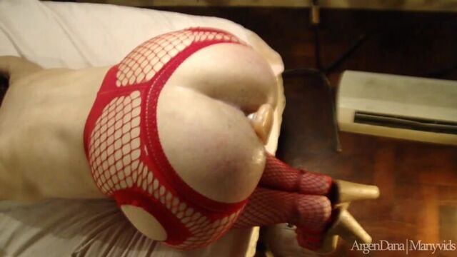 ArgenDana in DOUBLE ANAL FISTING AND BONUS MATERIAL