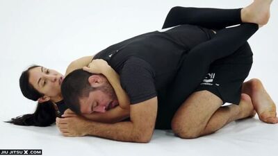JESSICA PENNE - MOVE TO BEAT BIGGER OPPONENTS