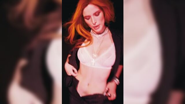 Bella Thorne - Pussy Mine (Official SEX TAPE)