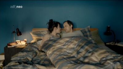 Katja Danowski, Marlene Morreis Nude - Komm schon E01-02 (2015) 1 Watch Online / Катя Дановски, Марлен Моррейс