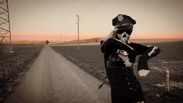 Nachtmahr - Tanzdiktator (Miss Evil - Industrial Dance) (секси клип музыка sexy music video clip explicit девушки Dark Electro
