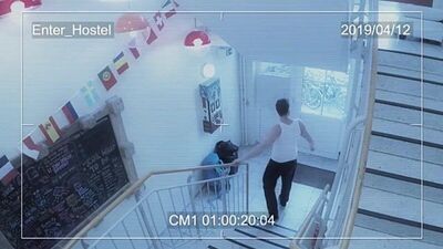 Худенькая красотка