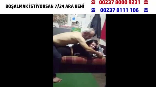 Türk Üniversiteli Kıza Canlı Yayında 2 Kİşi Grup Giriyor FUL KONUŞMALI (TÜRK İFŞ