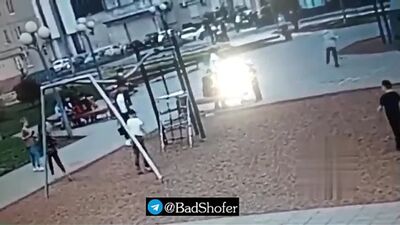 В Тобольске мальчик чуть «не повесил себя» на тарзанке на детской площадке