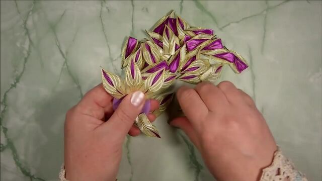 Красивые цветы канзаши из узкой ленты 0,6 см, МК Лерита