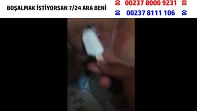 Fantaziye Bakarmısın Hava Sıcak Diye Türk Karısının Amın Dondurma Sokuyor (TÜRK PORNO) (TÜRK İFŞA)