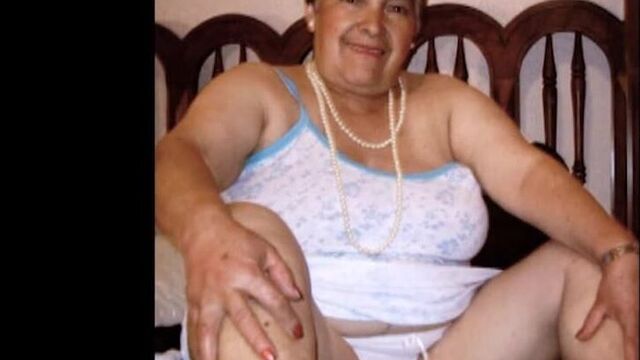 ILoveGrannY Nice Grannies Nude Pics Slideshow