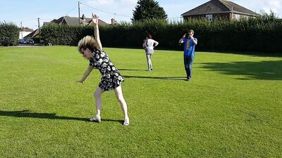 Flashing Pussy Doing Cartwheels In The Park