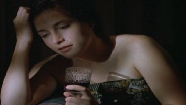 Gosia Dobrowolska, Claudia Karvan Nude - Touch Me (1993) HD 1080p