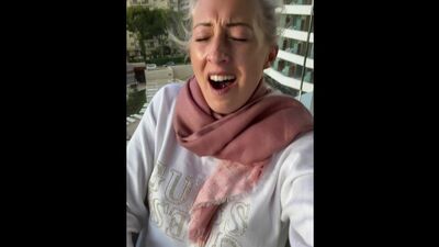 Балкон этого отеля видел многое