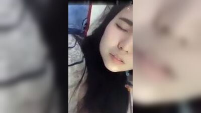 Mama muda montok,crot di dalam
