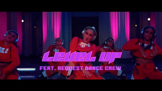Ciara - Level Up (feat. ReQuest Dance Crew)