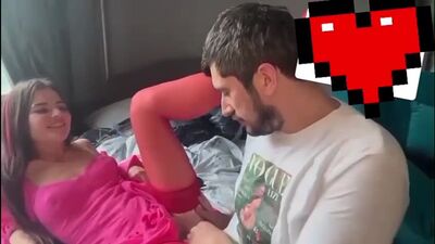 Паша Техник делает куни