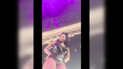 Голая Megan Thee Stallion