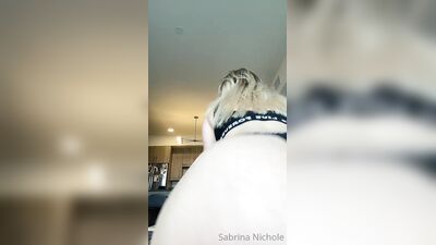 Sabrina Nichole ХХХ ОнлиФанс