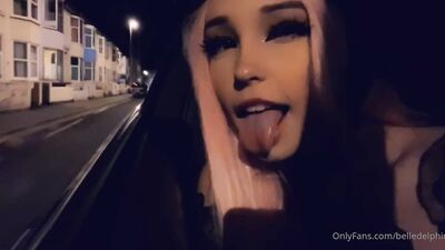 Belle Delphine ХХХ ОнлиФанс