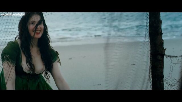 Gemma Arterton Nude (nip slip) @ Byzantium (2012) hd1080p Watch Online / Джемма Артертон - Византия
