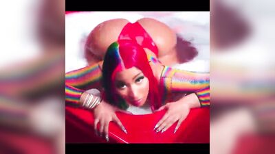 Голая Nicki Minaj