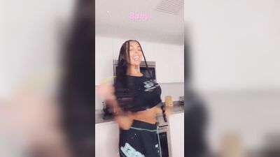 Aliza Jane ХХХ ОнлиФанс