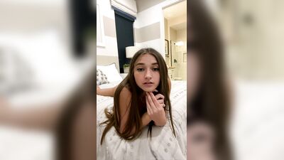 Skylar Mae ХХХ ОнлиФанс